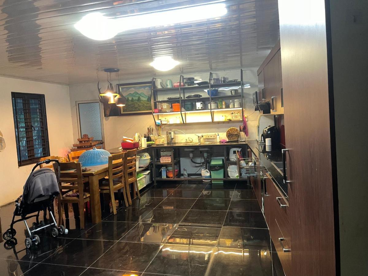 Lee Homestay Hanoi Exterior foto